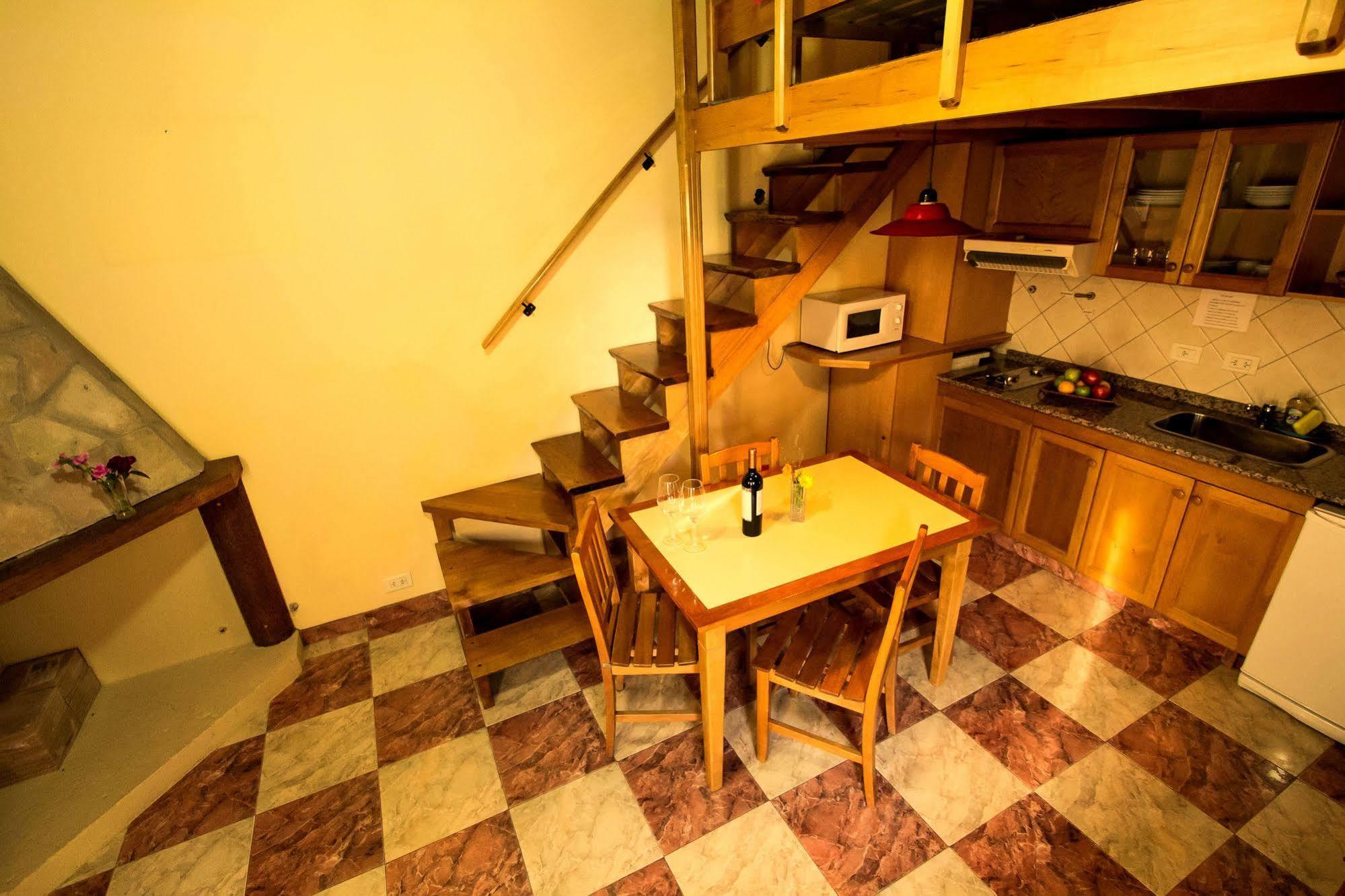Linda Vista Apart Hotel El Calafate Eksteriør bilde